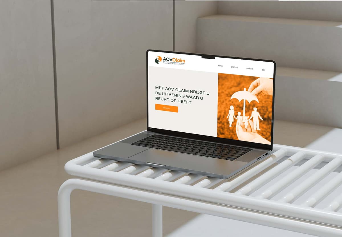 Assurantietussenpersoon in gesprek met AOV Claimservice over zorgplicht bij AOV-claims